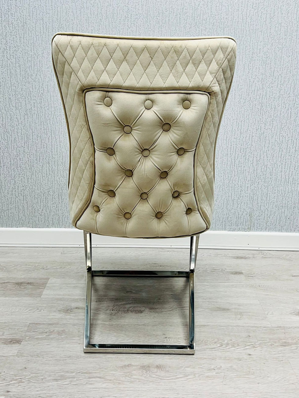 Rome Cross leged Velvet Dining Chair cream