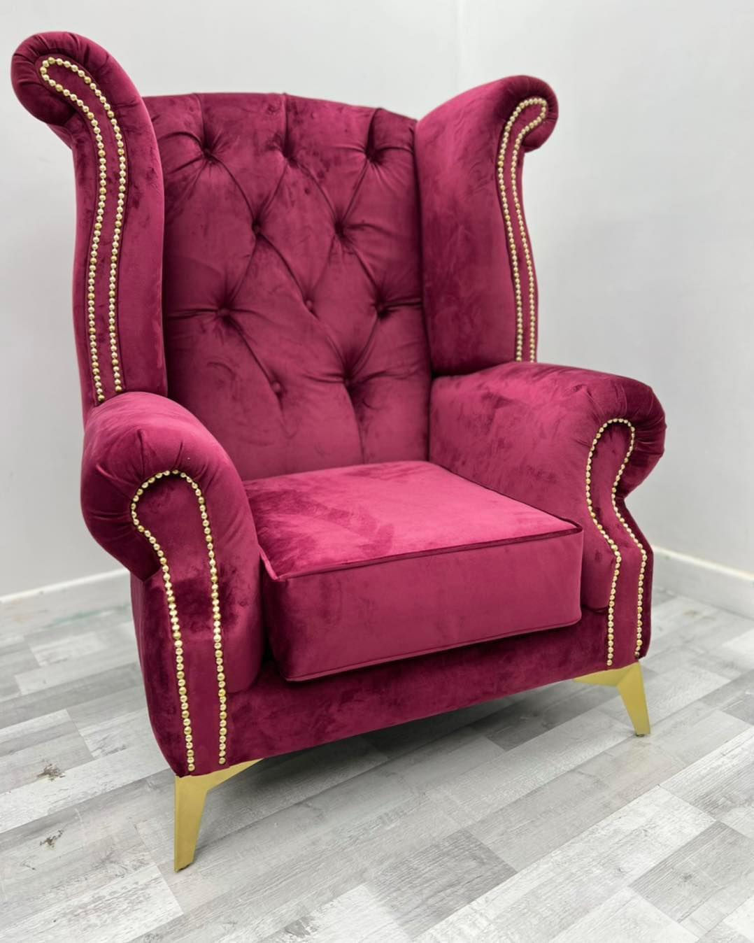 queen chair velvet