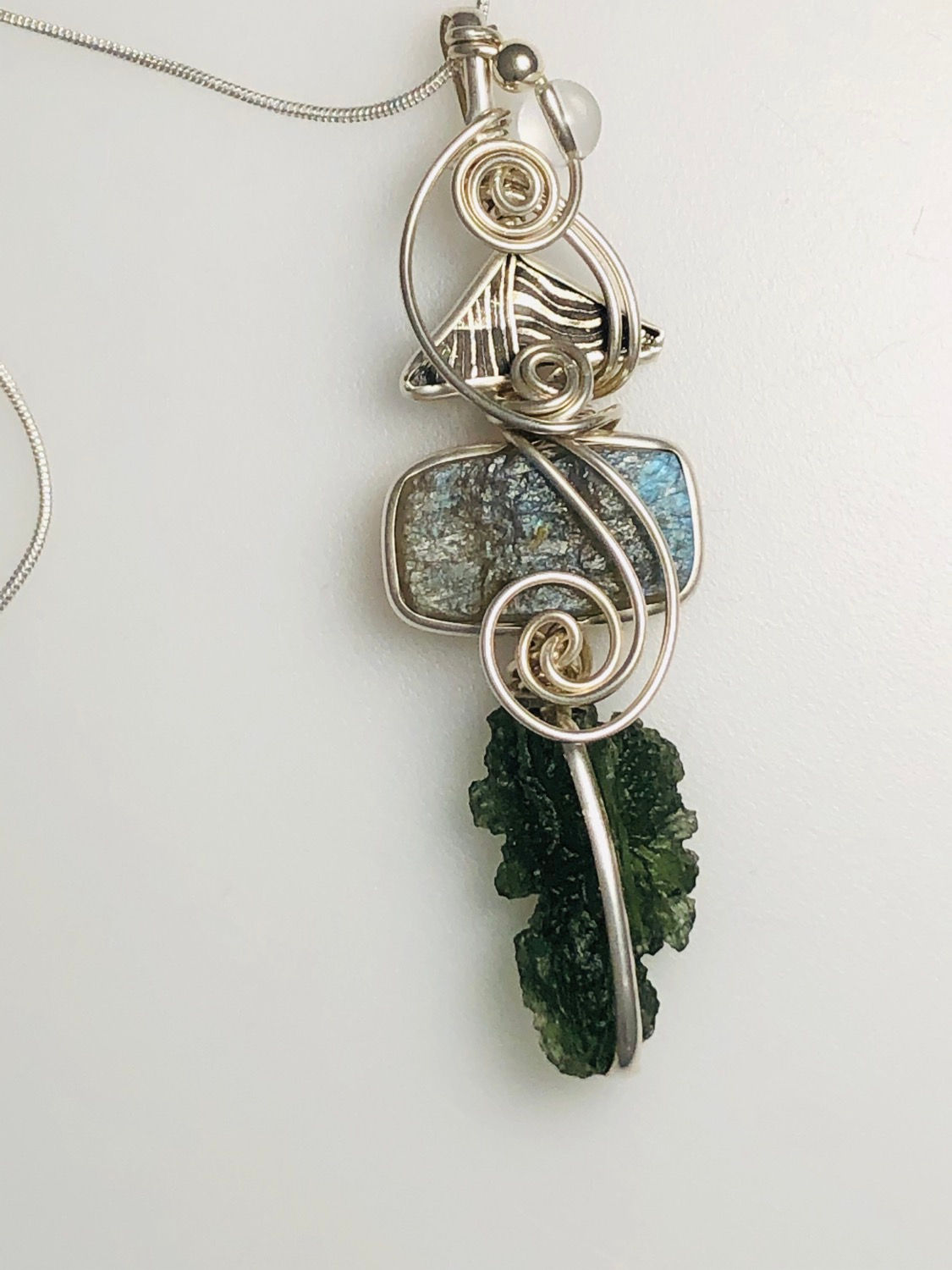 Domhan ( The Universe)