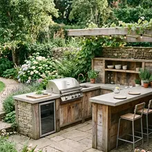 Outdoor Kitchen Ideas with Bar