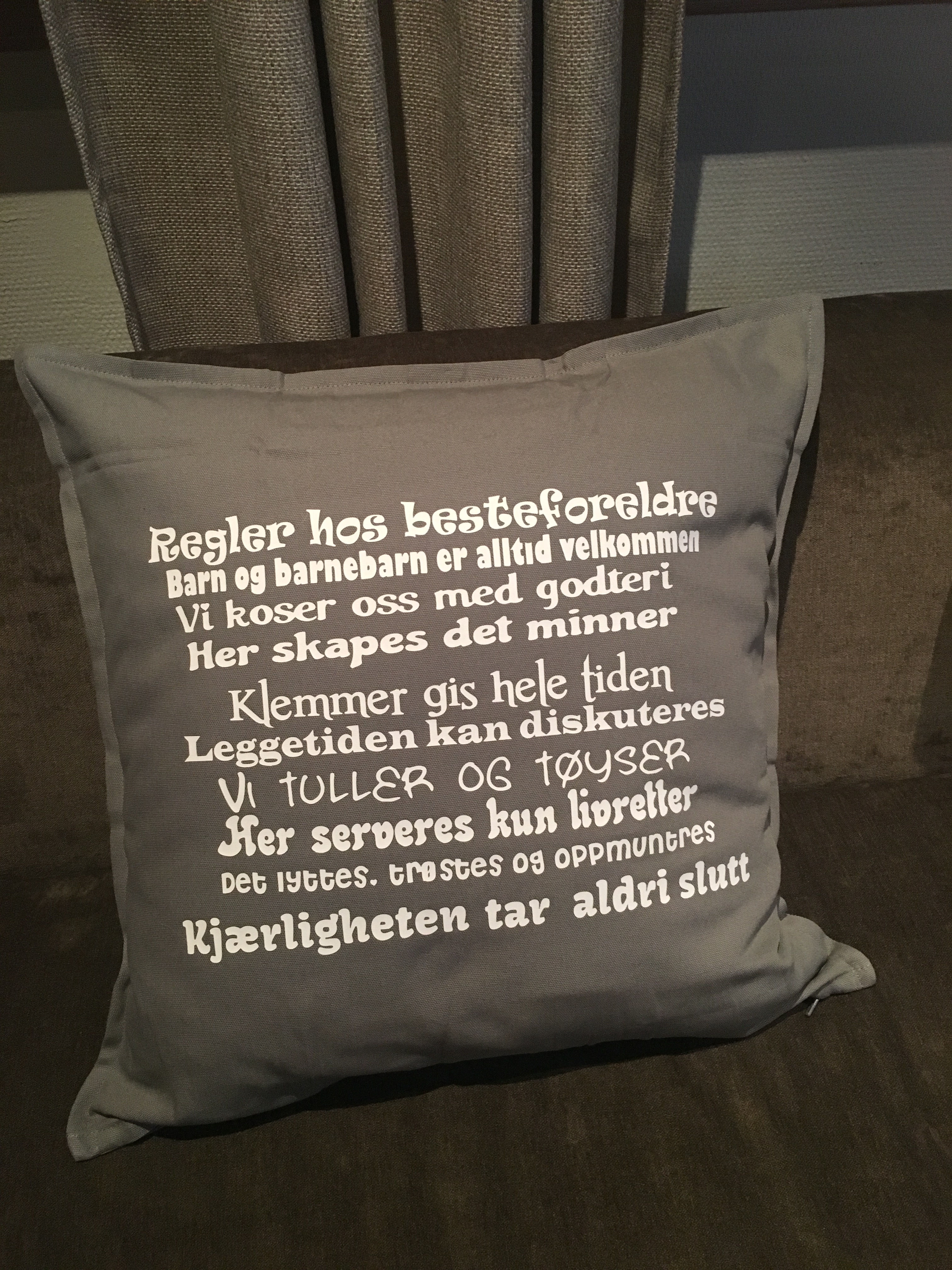 Putetrekk med Regler hos besteforeldre