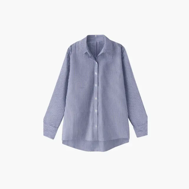 Camisa feminina de manga longa azul suave