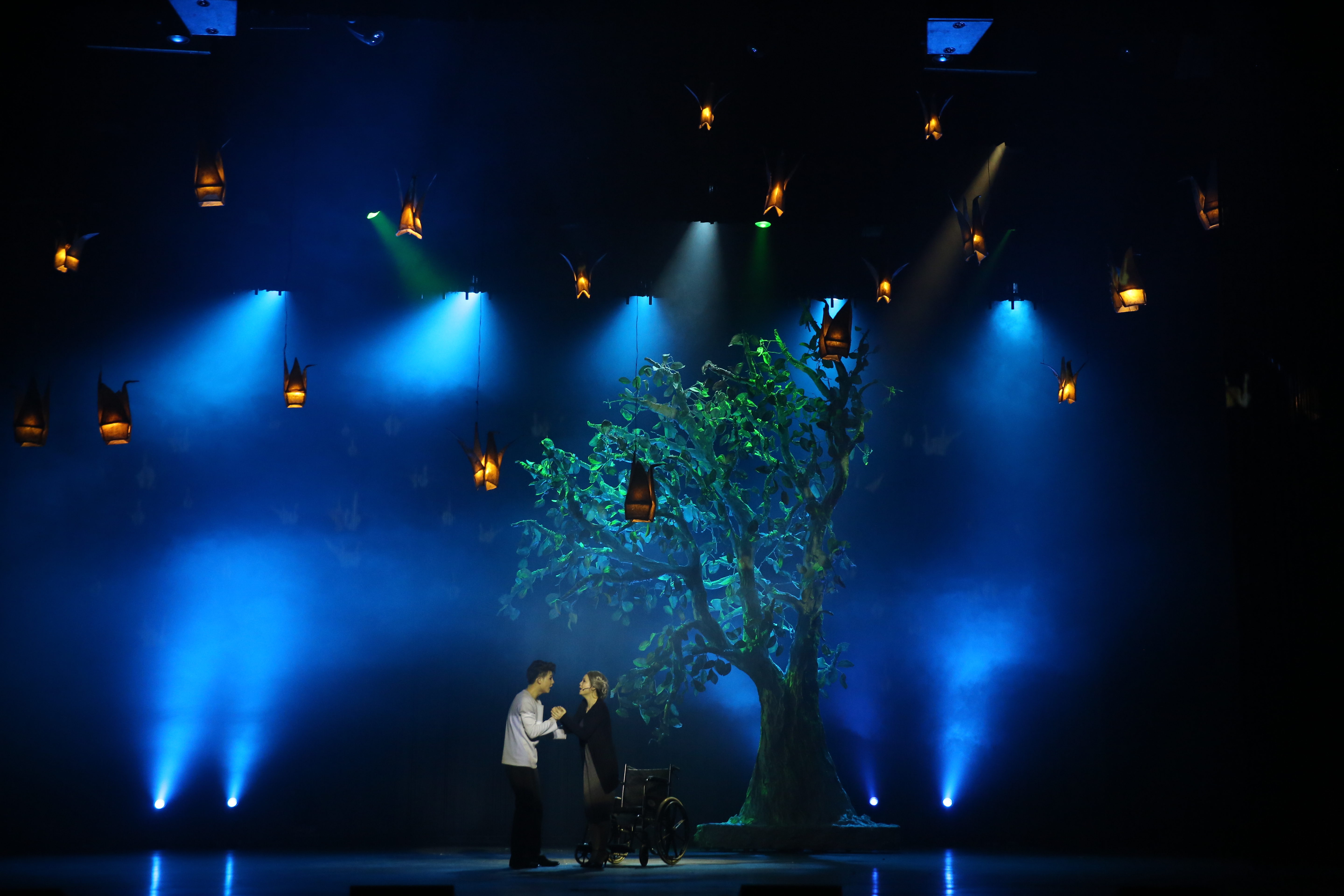 MAMA_4_SONGLEI_Production_2013
