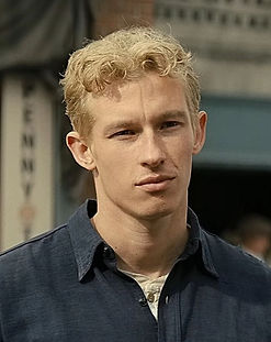 Callum turner_edited.jpg