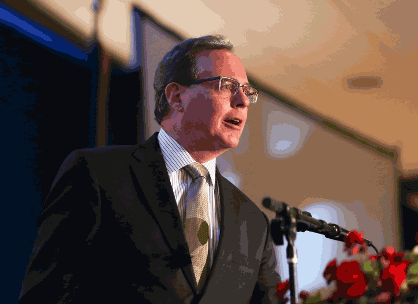 Brad-speaking-2.gif