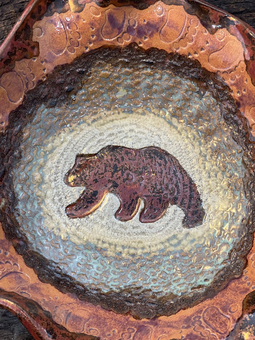 Thumbnail: Doily grizzly bear bowl