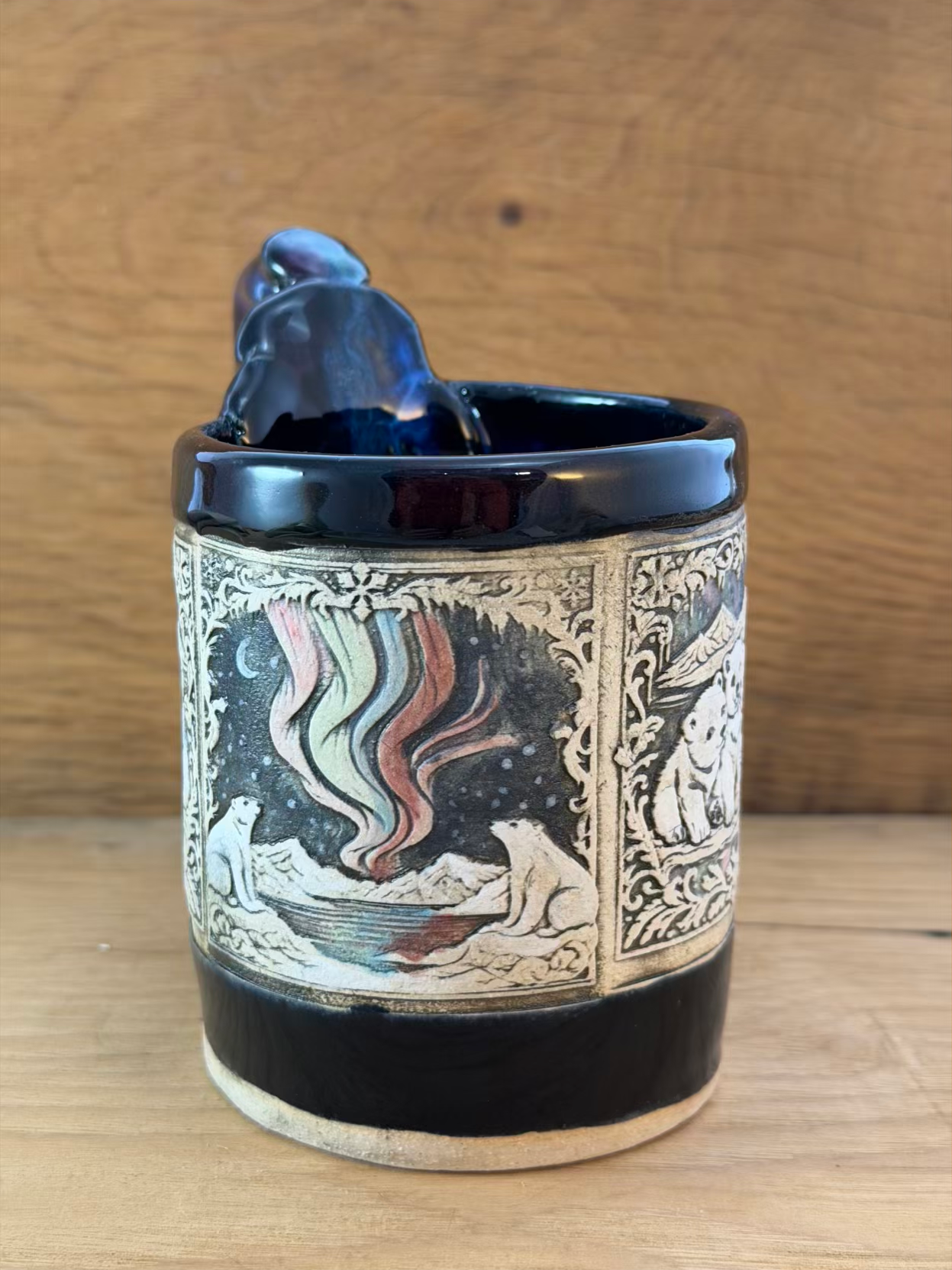 Polar Bears under the Northern Lights 20 oz Slab Mug