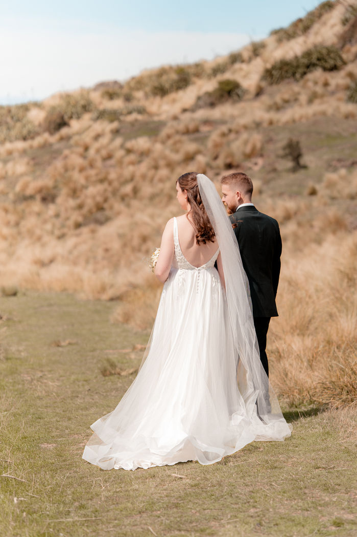 Beautiful scenery at Lovers Leap ceremony, shot by photographer Nakita Marx.