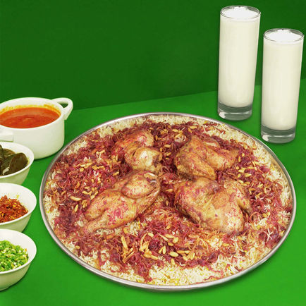 2. Msakan shaik مسخن دجاج بالعيش