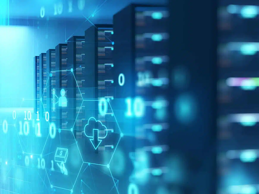 Scaling Smarter: Serverless and Hybrid Data Warehouses for the Modern Enterprise