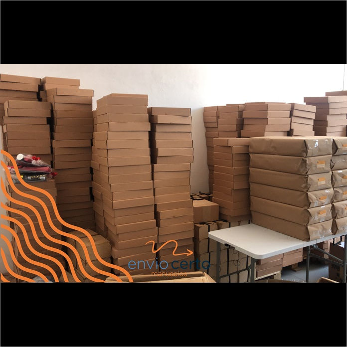 MANUSEIO E ENVIO KIT CORREIO