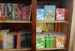 livres scolaires stockage photo 02.jpg