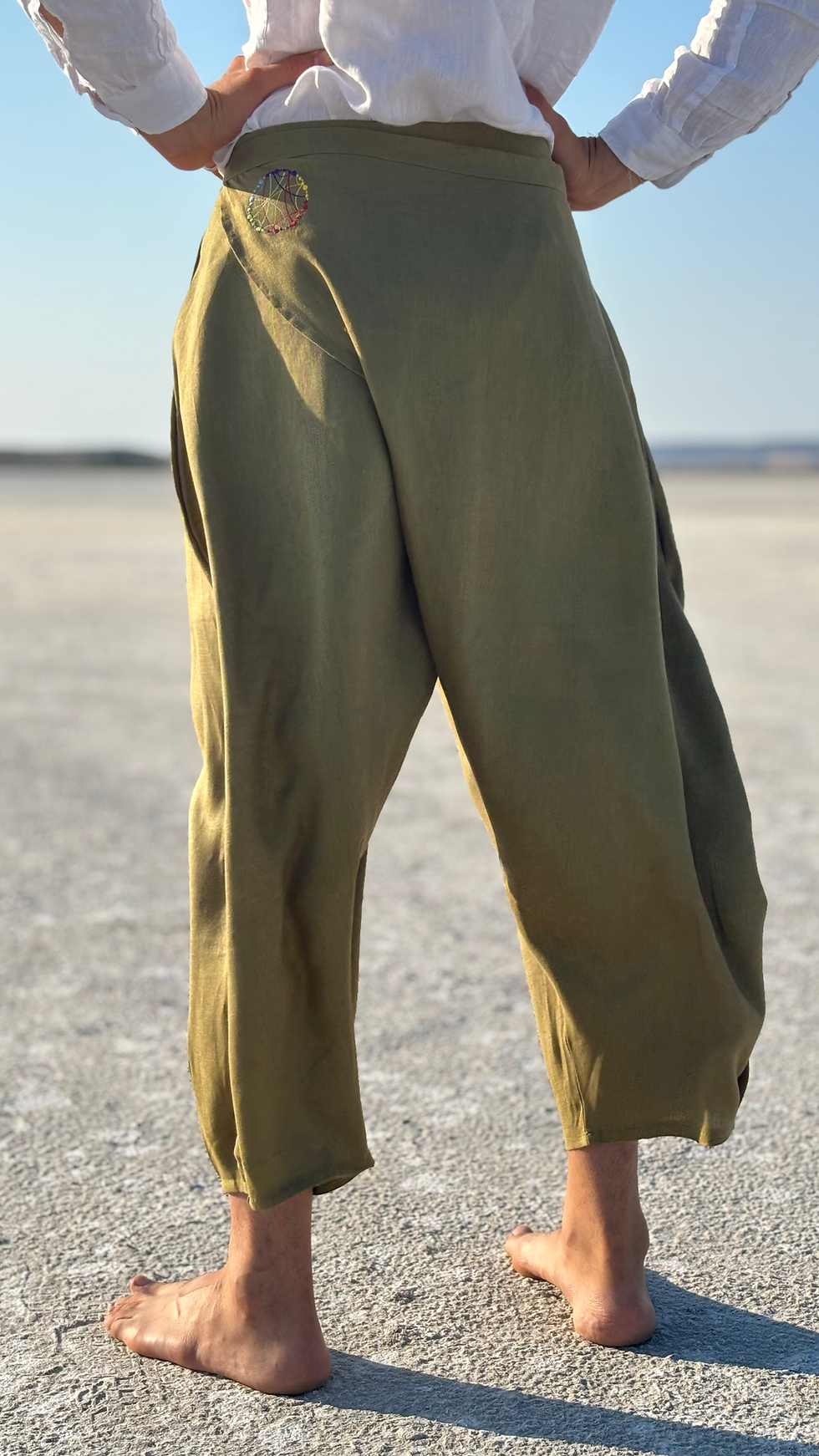 Thumbnail: Ленен панталон "Аз съм земя"