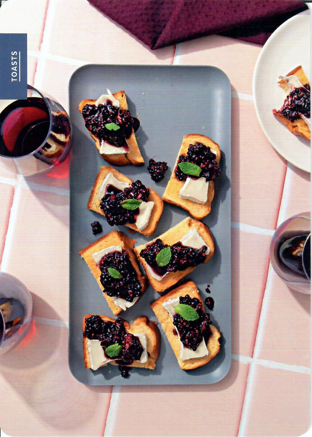BACCO | Eat. Drink. Celebrate. | Blackberry, Brie & Côtes du Rhône | Blackberry, Brie & Côtes du Rhône | Summer Pairing Elegance: Blackberry, Brie & Côtes du Rhône