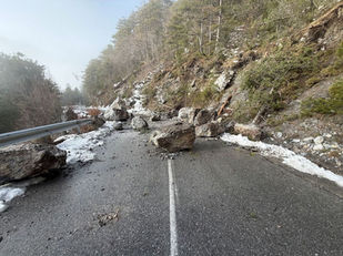 Το πόρισμα της ΕΑΓΜΕ με τα «άμεσα προσωρινά μέτρα» στο σημείο κατολίσθησης βράχων στον Όλυμπο