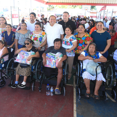 Inaugura alcalde Caravana del Bienestar en Kantunilkín