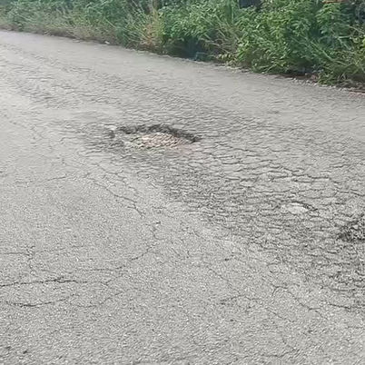 Urge intervención del Gobierno; llena de hoyos carretera Valladolid Nuevo -Kantunilkín