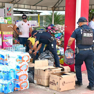 Responden quintanarroenses al llamado de familias damnificadas por inundaciones