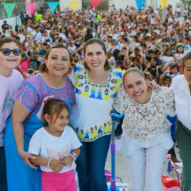 Otra meta del Gobierno Municipal en Ciudad Mujeres; reconstruyó la Plaza Ejidatarios