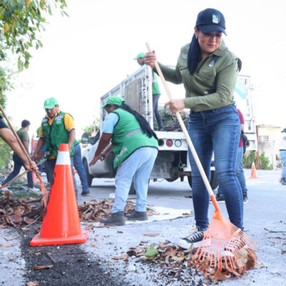 Pone en práctica Blanca Merari programa “Cheuleando Tu Colonia” en Villas la Playa