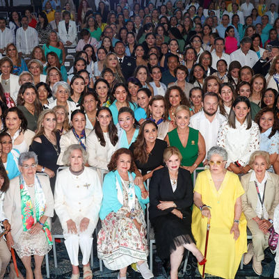 Liderazgo de mujeres empresarias reconocido por alcaldesa 