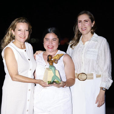 Reconoce Gobierno a pioneros del turismo en primera edición “Sirenas del Paraíso 2025”