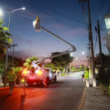 Atiende Ayuntamiento alumbrado público; fortalece la seguridad y la infraestructura