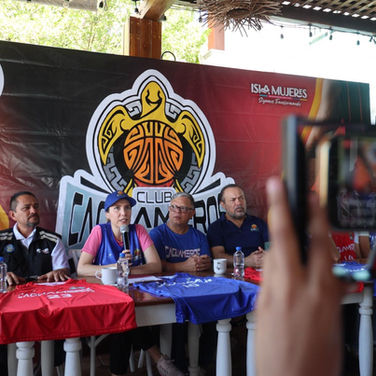 Respalda Gobierno a “Caguameros” en la presentación de la Séptima Liga Maya Caribe