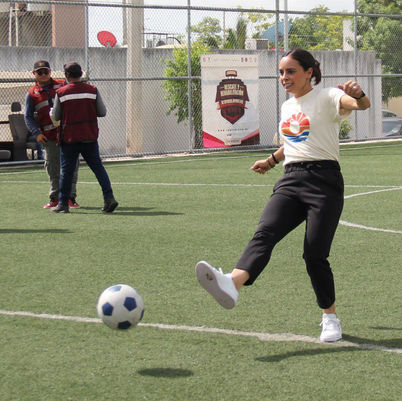 Garantiza Ana Paty espacios deportivos para la juventud 