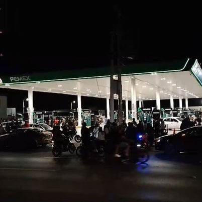 Impunidad en Cancún; secuestrada gasolinera y clientes por la rodada