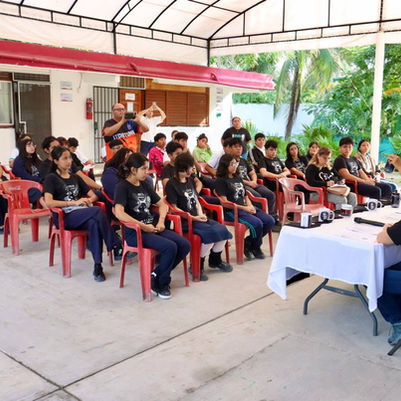 Celebra Bachilleres Año Internacional de la Ciencia y Tecnología Cuánticas con “Noche de las Estrellas”