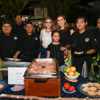 Homenajean a la gastronomía con el concurso del "Ceviche Isleño" 