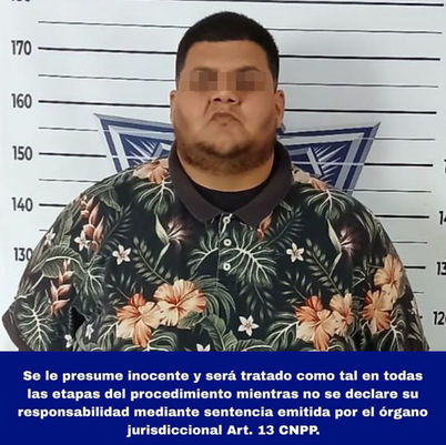 Apañan a pillos en posesión de una Uzi y más de 300 dosis de mota y cristal