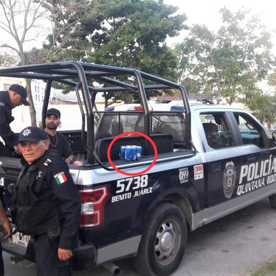 Policías municipales ni volviendo a nacer entran en conciencia; detienen a ciudadanos por comprar ce