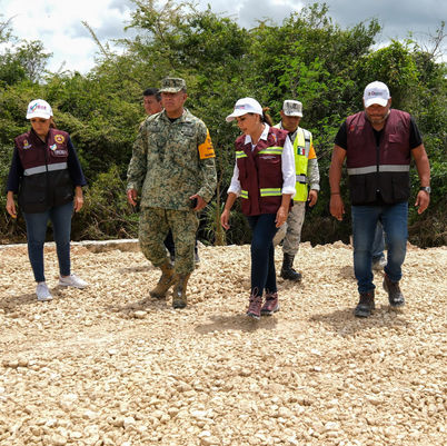 Construyen camino provisional en Altos de Sevilla-Huatusco; lo supervisa gobernadora 
