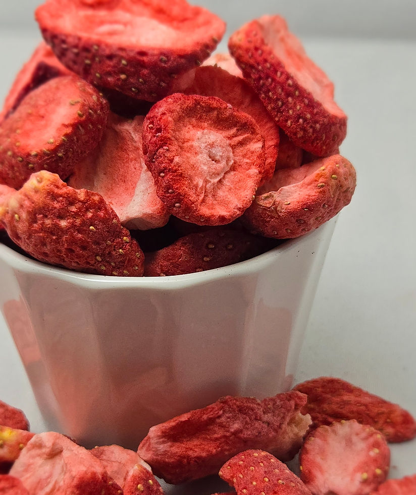 Can You Freeze Dehydrated Fruit: Essential Tips to Preserve Flavor
