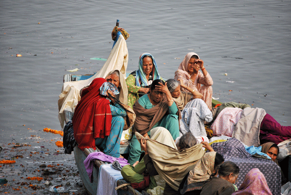 MUJERES-DE-VARANASI3
