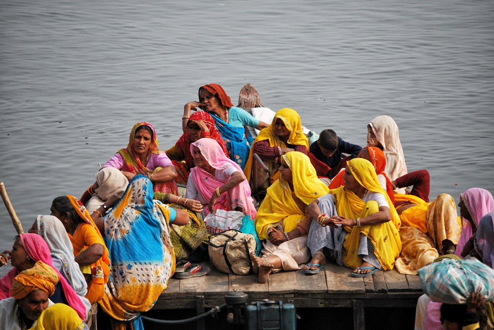 MUJERES-DE-VARANASI-2