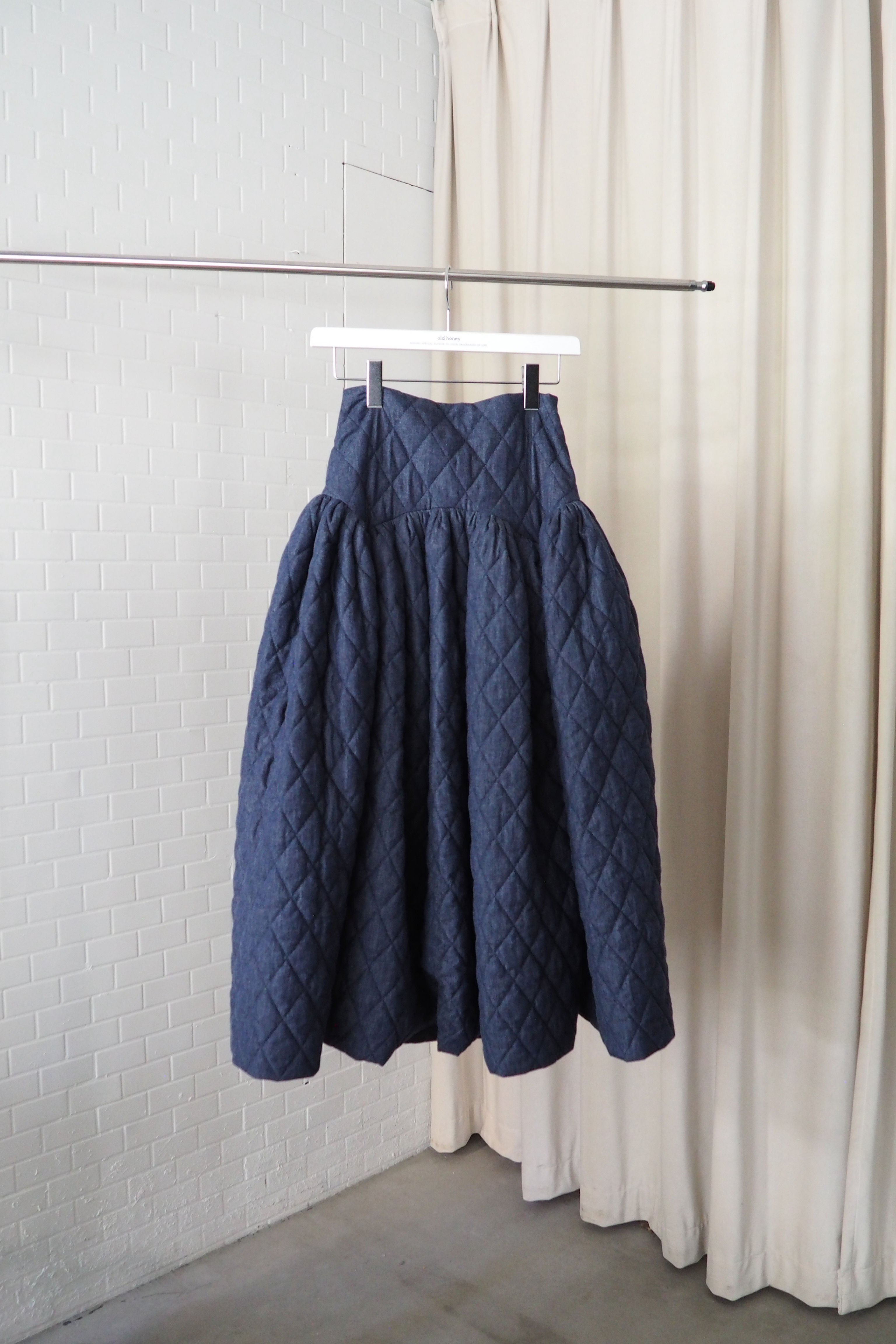 【Pre-Order】70℃ skirt / indigo