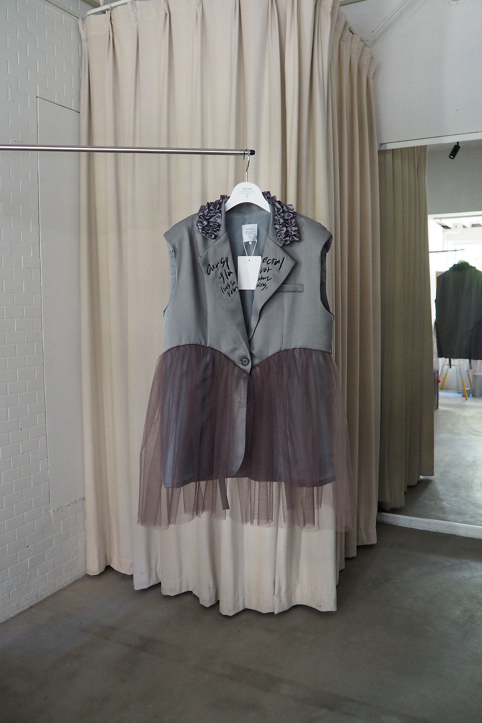 縮圖：81℃ jacket / gray