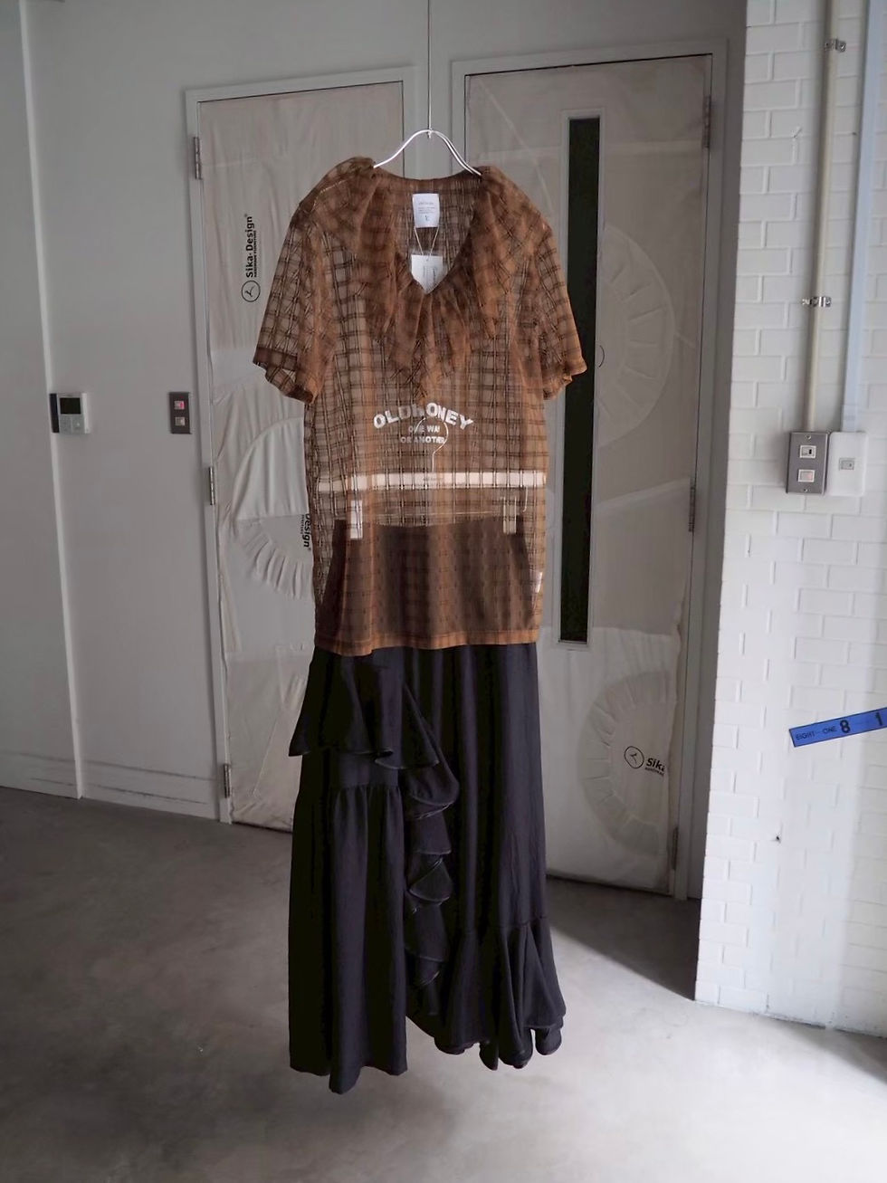 サムネイル： 54℃ tops / brown