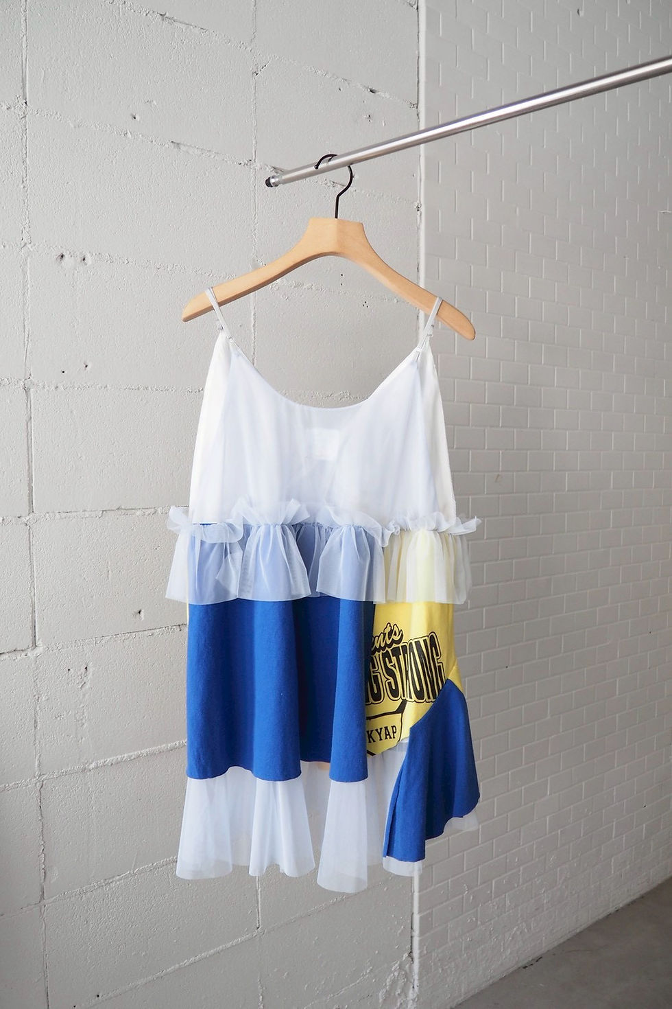 サムネイル： tops #663
