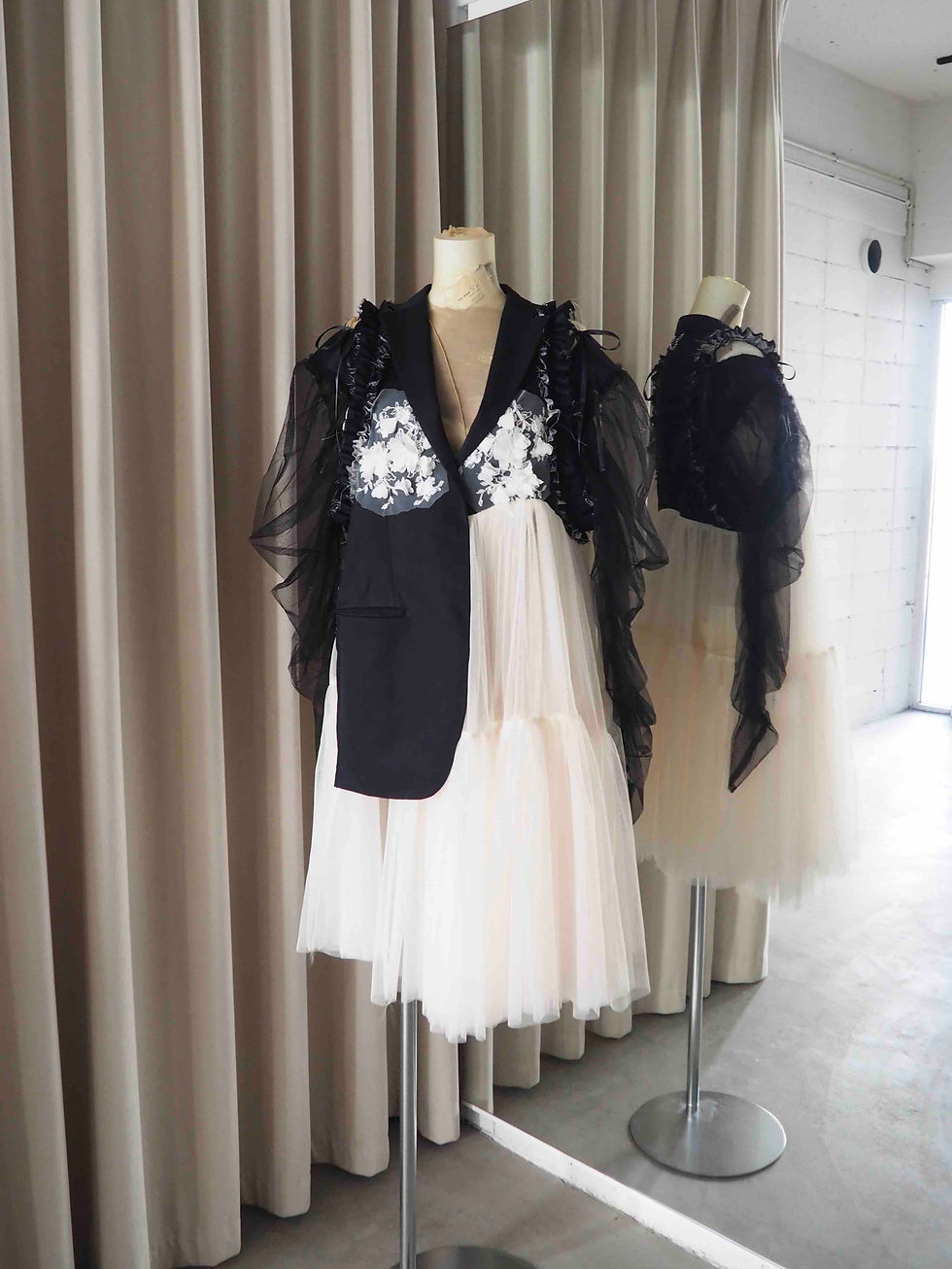 サムネイル： 120℃ jacket / black × white