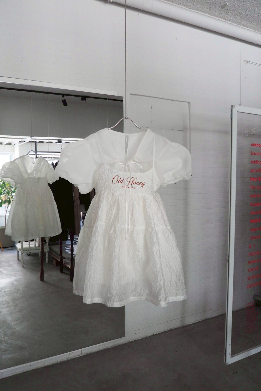 84℃ short dress / white