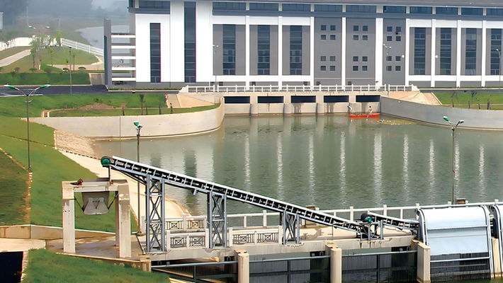 Yancheng Tongyu River North Extension Water Supply Project with PIONEER fiber reinforcement in concrete channels to improve crack resistance and ensure reliable water conveyance.