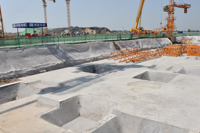 Self-healing waterproofing solutions for durable concrete structures