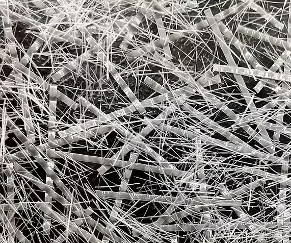 pne-hybrid-blended-fiber-reduces-crack-propagation.