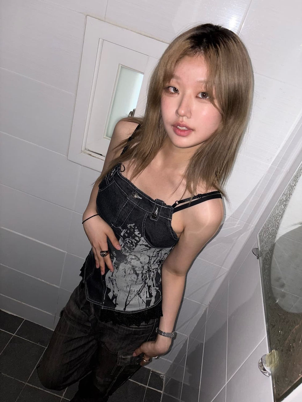 섬네일: Ozz on gothic detail corset sleeveless