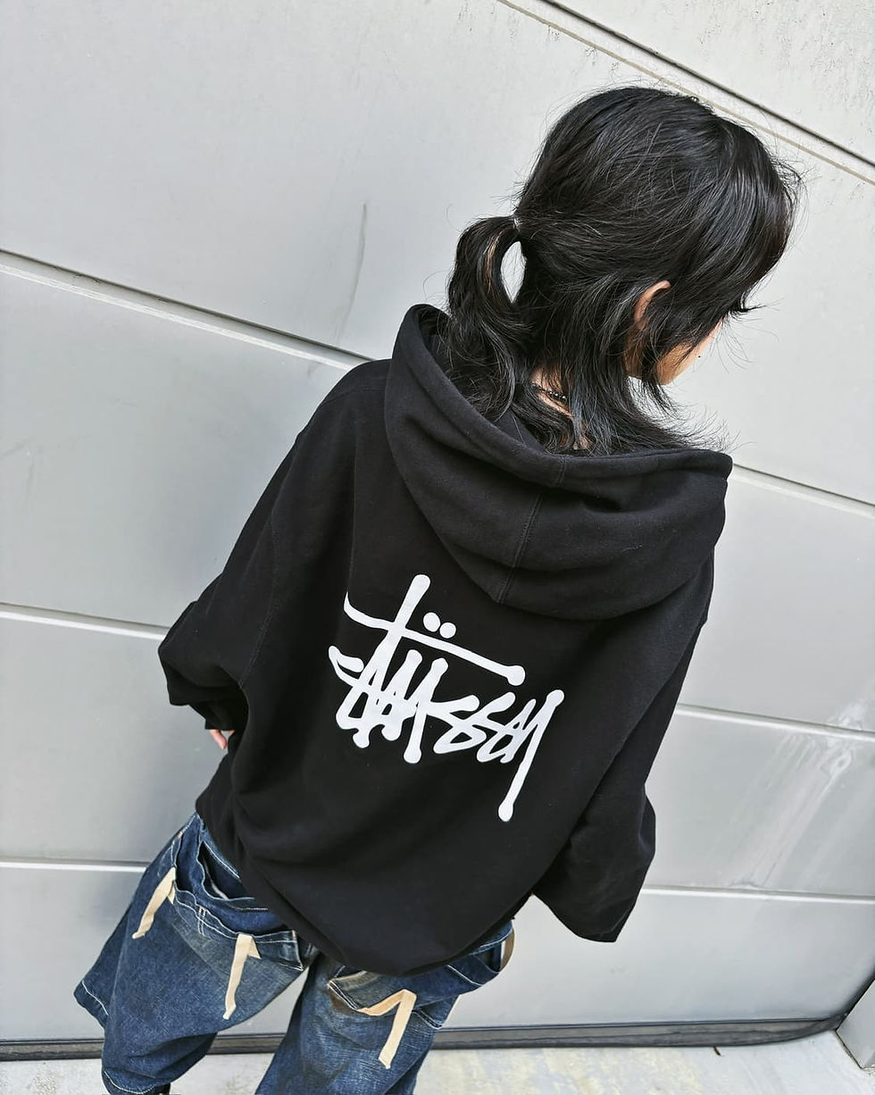 섬네일: Stussy logo detail over fit hoodie