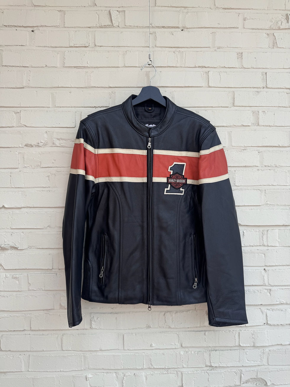 섬네일: Harley Davidson leather jacket